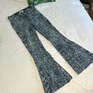 Free People Patterned Paisley lover Wide Leg Jeans sz 30